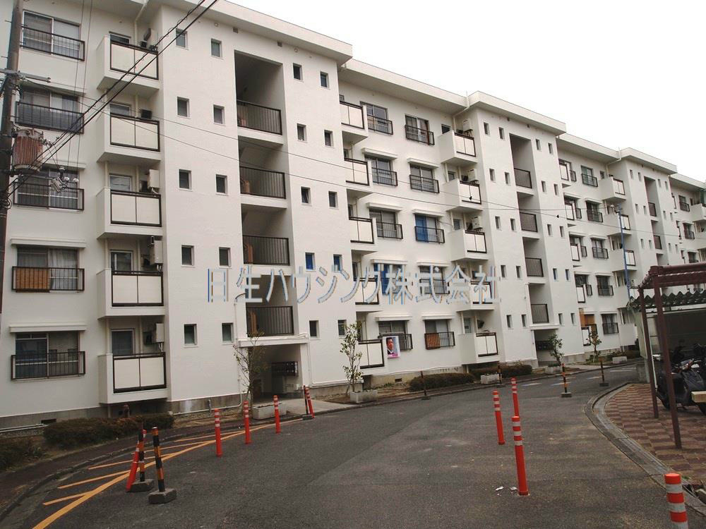 泉北槇塚台住宅　10号棟 P1011899_1.jpg