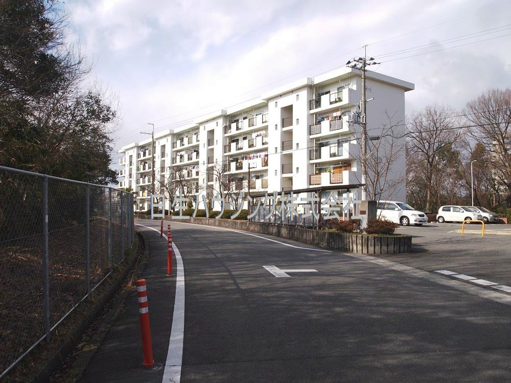 泉北槇塚台住宅　1号棟 P2131791_1.jpg