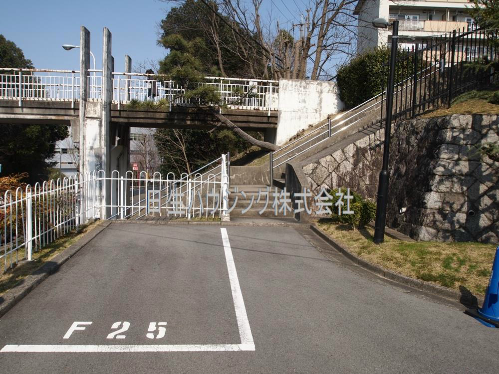 茶山台第一次住宅　10号棟 P3132083_1.jpg