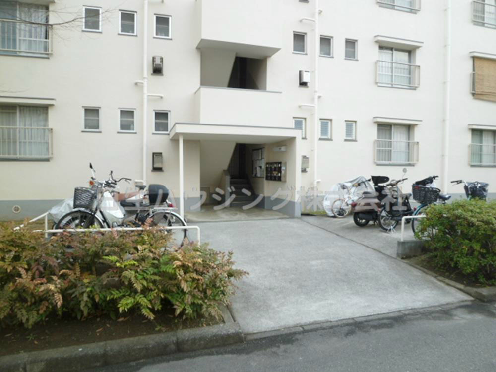 泉北桃山台第２団地　27号棟 P1060543_1.jpg