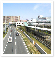 泉北1号線 泉ヶ丘駅前