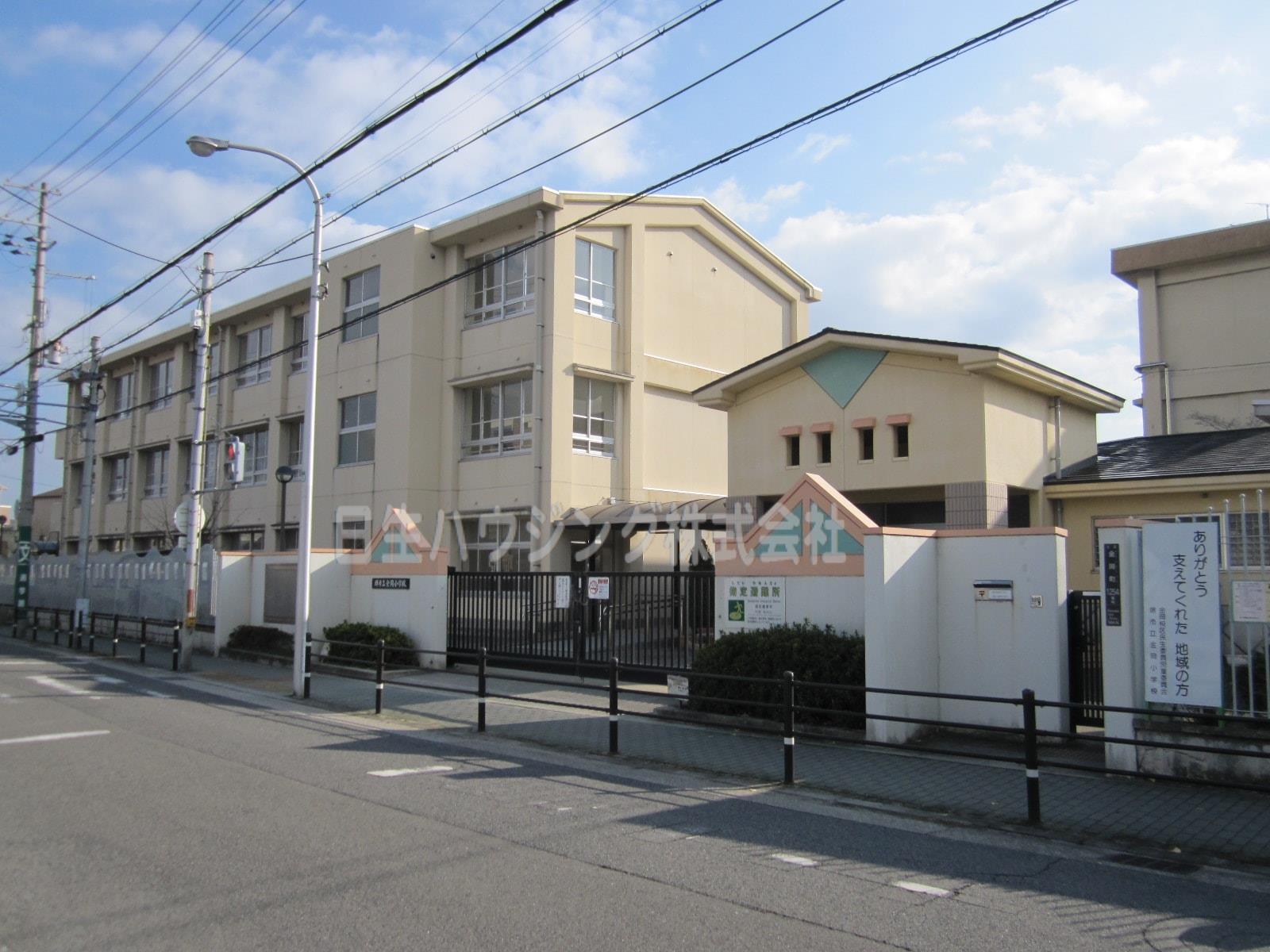 金岡小学校